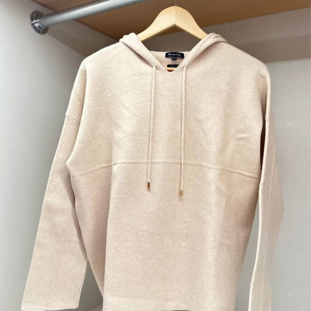Massimo Dutti knit hoodie.